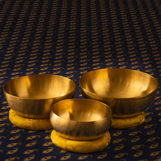 Sets of 3 Infinite Chakra Singing Bowls